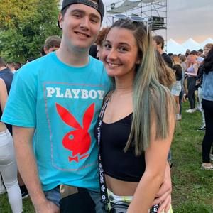 Meet your Posher, Deven